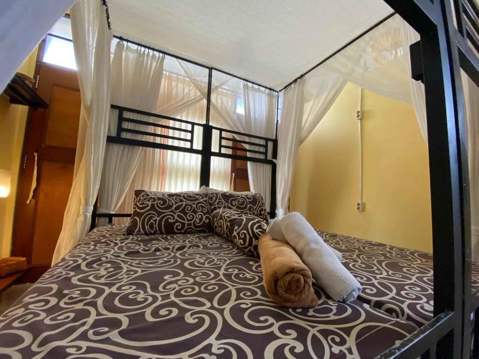 Coliving Bali Sweet Home Kost Lengkap Di Tabanan Kota Номер фото